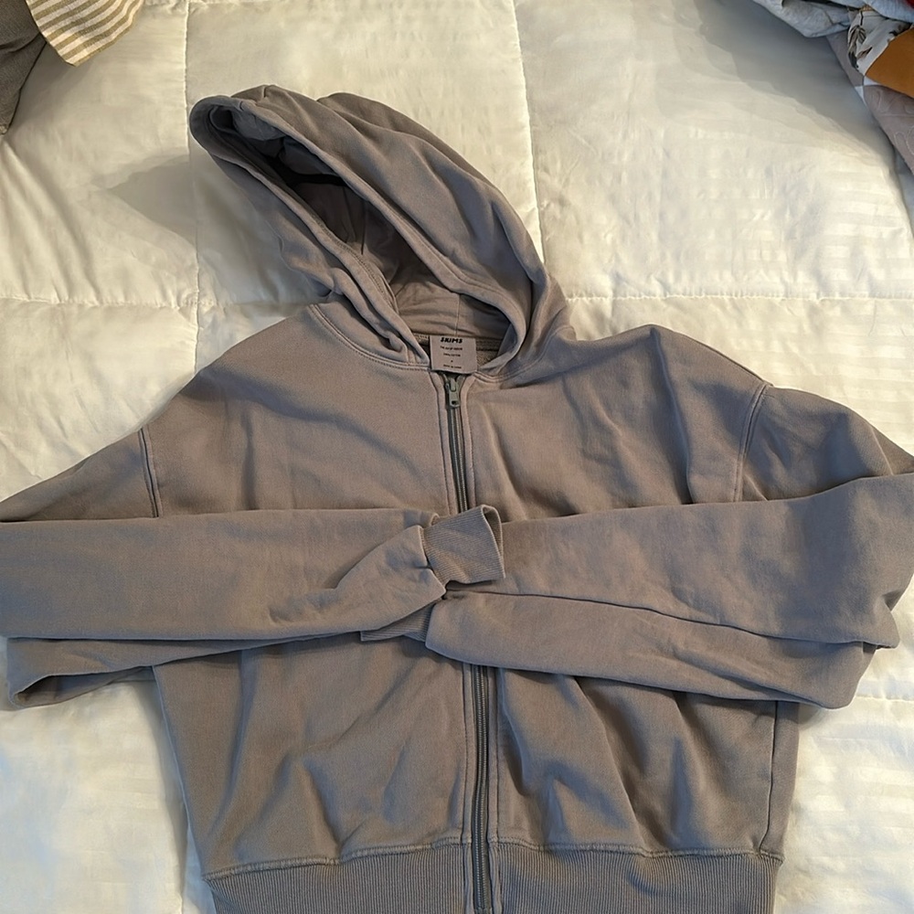 Skims cropped hoodie